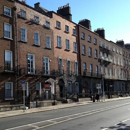 Metrostays - Stephen's 7-3 *